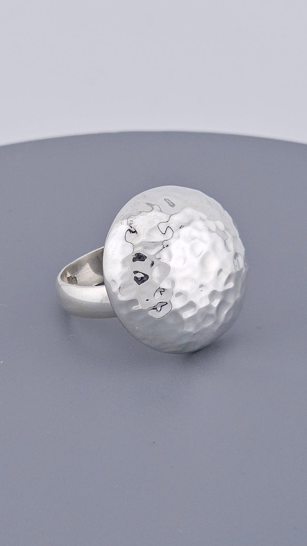 Pre-Loved 925 Sterling Silver Hammered Domed Ring (Closed Centre) - Size UK Q ½ / US 8.25 (12.15g) , hammered ring , hammered sterling silver statement ring 