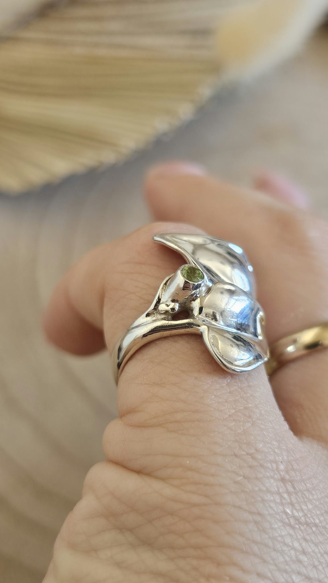 925 Sterling Silver Natural Peridot Leaf Statement Ring Size P 7.14g