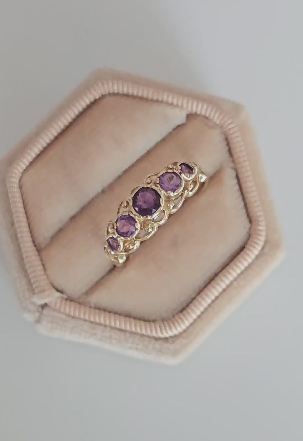 Vintage 9ct Yellow Gold 5-Stone Amethyst Ring | Size N | 2.15g