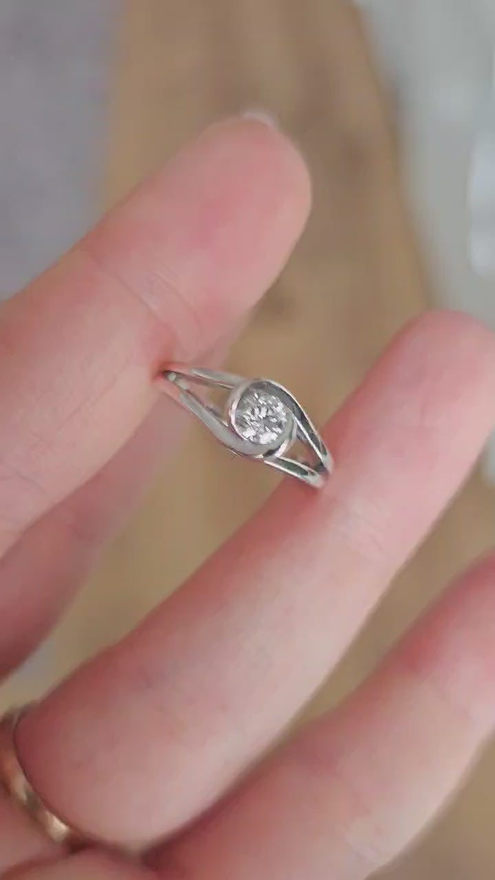 9ct White Gold Natural Diamond Solitaire Ring 0.33ct Size L  Hallmarked