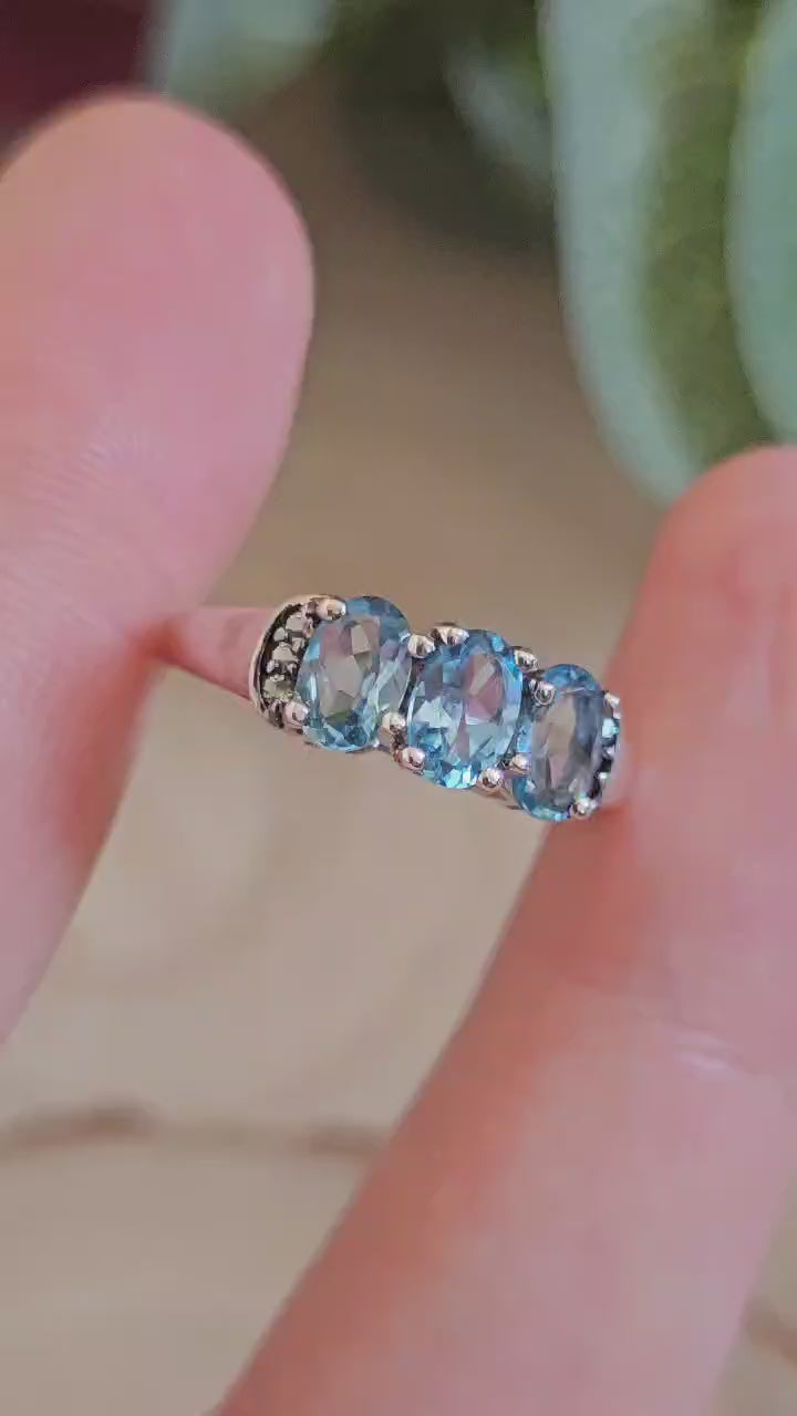 925 Sterling Silver Blue Topaz & Zircon Trilogy Ring Size L 1/2 TGGC