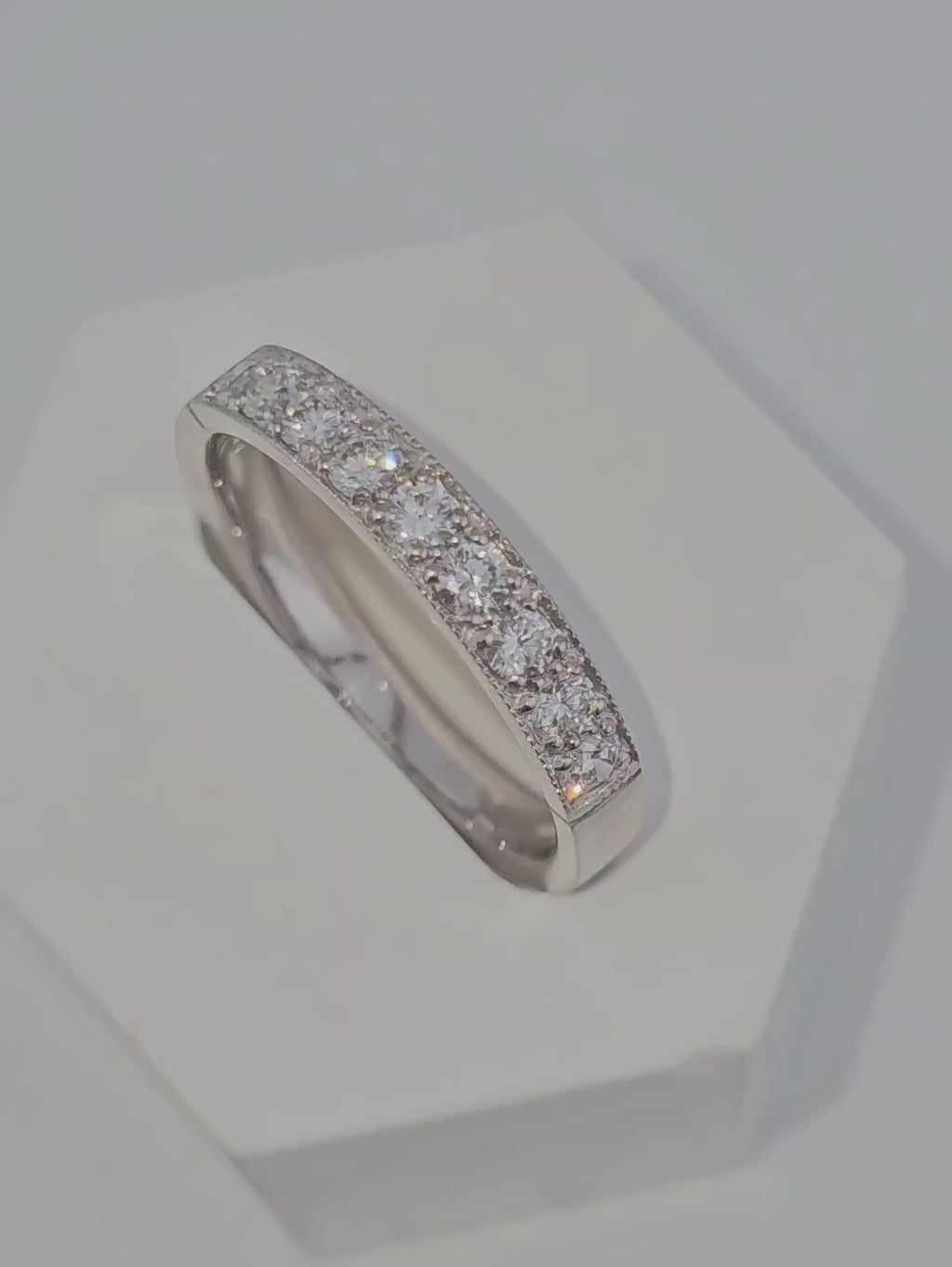 18ct White Gold 0.40ct Diamond Half Eternity Ring - Valued £2,495 - Size P (7.5)