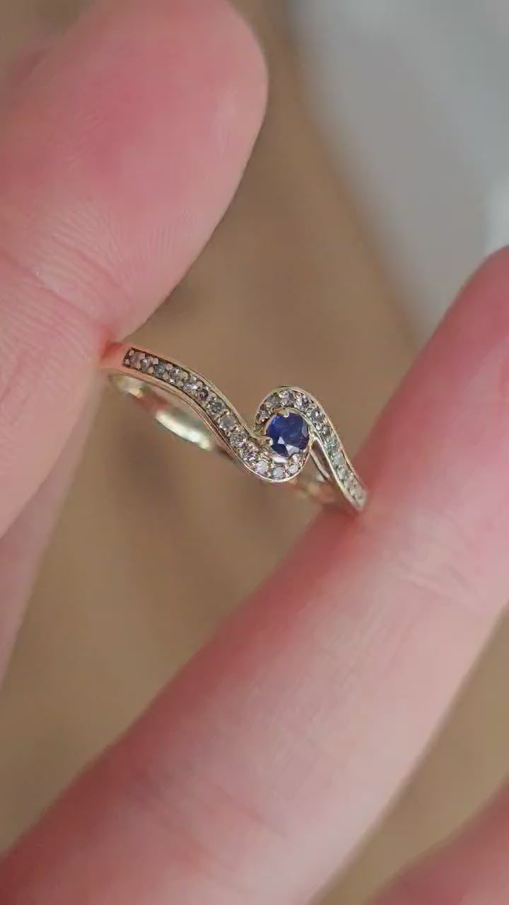 9ct Yellow Gold Natural Sapphire & Diamond 0.15ct Swirl Ring Size Q Hallmarked